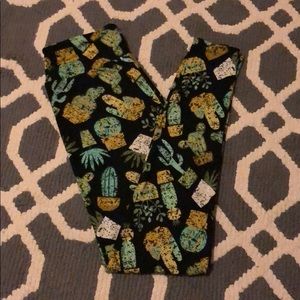 LuLaRoe Cactus Print Leggings